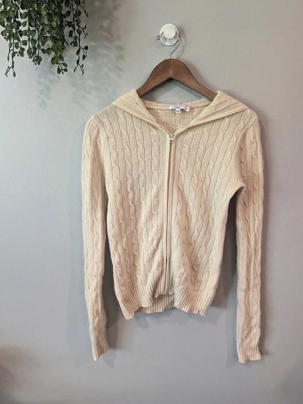 Calypso St. Barth Cashmere Cable Knit Zip Hoodie in Cream Size Medium